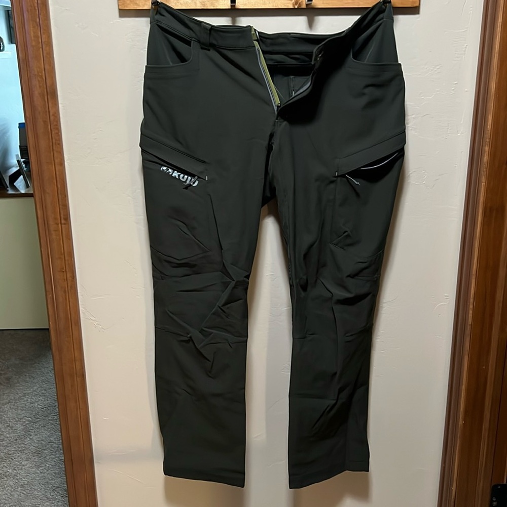 COPY - KUIU Attack Pants Green Cargo Pants Durable Fabric
